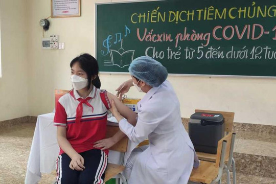 Sở Y tế TP.HCM tìm tên 579 nhân viên không cho con tiêm vaccine COVID-19