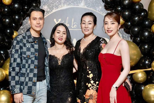 Sao Việt 19/10: Con gái Trương Ngọc Ánh xinh đẹp, ra dáng thiếu nữ ở tuổi 13
