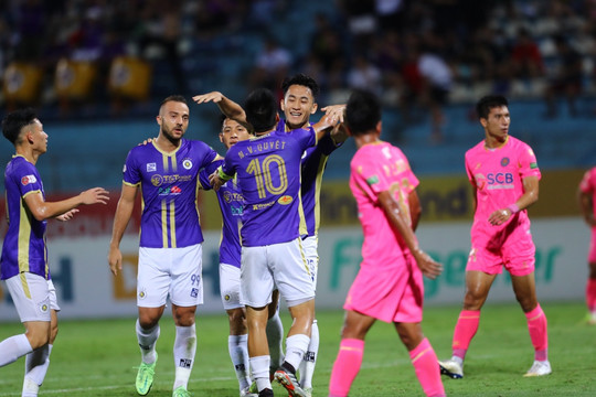 Trực tiếp Hà Nội FC 0-0 Hà Tĩnh: Chờ đợi chức vô địch sớm