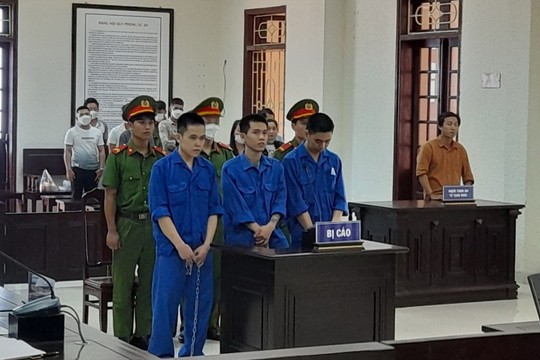 Tuyên án tử hình 3 bị cáo vận chuyển 3 kg ma túy