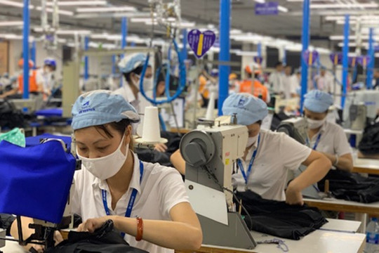 Giải bài toán lao động mất việc dịp cuối năm thế nào?