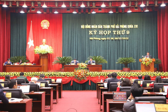 Khai mạc kỳ họp HĐND các tỉnh, thành phố: Nhiều chỉ tiêu đạt và vượt