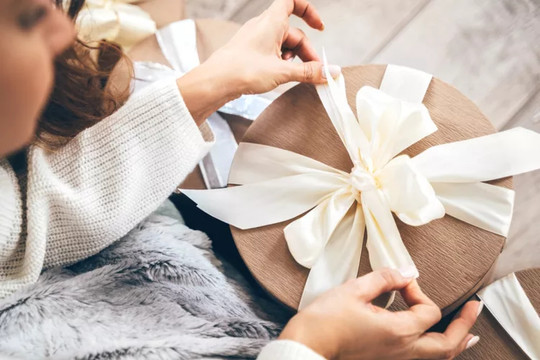 Những sai lầm cần tránh khi tặng quà trong ngày lễ