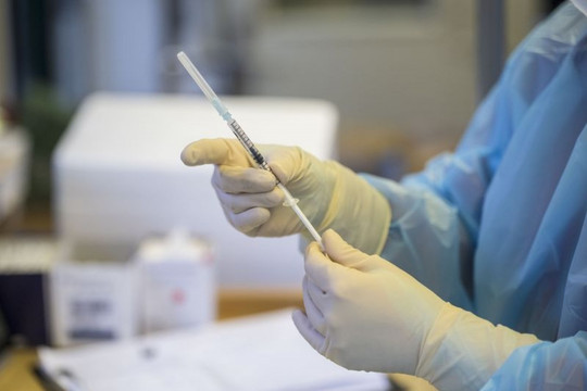 Tia sáng trong cuộc săn lùng vaccine điều trị ung thư từ công nghệ mRNA
