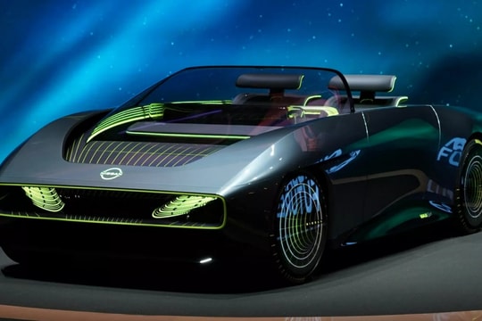 Nissan Max-Out Electric Roadster Concept - Mẫu xe bước ra từ thế giới ảo