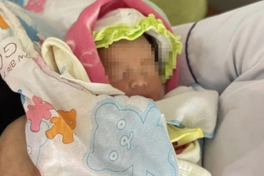 Chỉ huy trưởng quân sự xã trải lòng việc con gái sơ sinh bị bỏ rơi ở cống nước