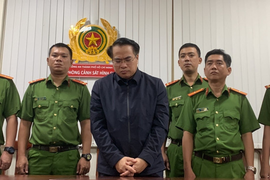 Hơn 300 người đã bị “gọi tên” trong vụ bê bối đăng kiểm