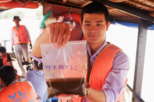 Khai thác cát thiếu kiểm soát khiến ĐBSCL “mong manh”
