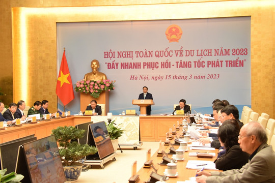 Tròn 1 năm sau mở cửa, Thủ tướng chủ trì hội nghị toàn quốc về phục hồi du lịch