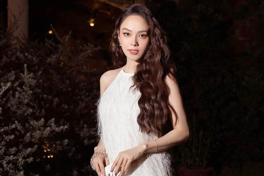 Vóc dáng gợi cảm của Minh Hằng khi mang thai ở tuổi 35