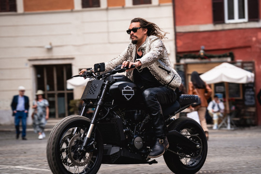 Jason Momoa chia sẻ về lần đầu góp mặt trong "Fast & Furious"