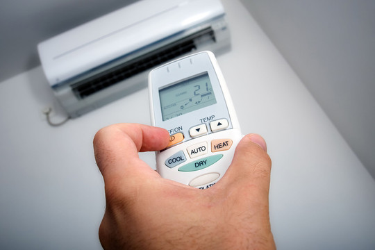 10 mẹo dùng điều hòa tiết kiệm điện mùa nắng nóng