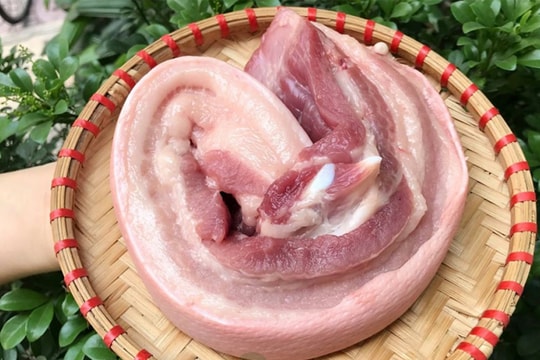 Mẹo phân biệt thịt lợn sạch và thịt lợn tăng trọng