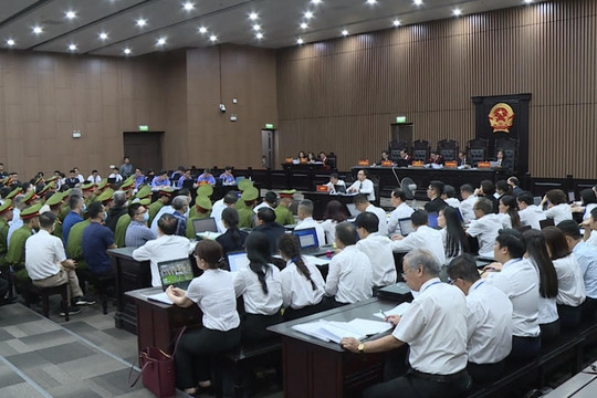 Nửa nhiệm kỳ phòng chống tham nhũng, khắc phục tình trạng trên nóng dưới lạnh