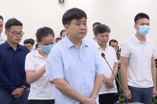 Cựu Chủ tịch Hà Nội Nguyễn Đức Chung: 'Đến nhà tôi không dễ'
