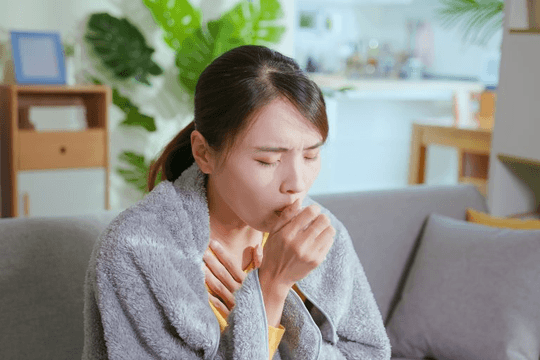 Ho có đờm cảnh báo bệnh gì và cách điều trị