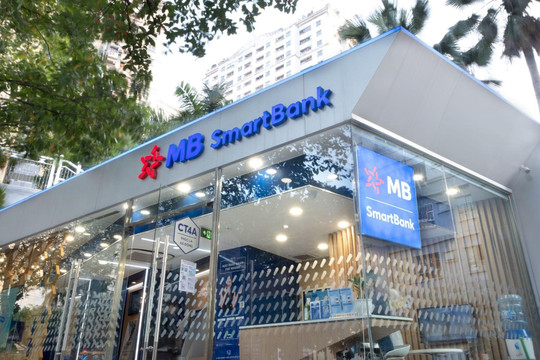MB sau 5 năm chuyển đổi số: Doanh thu tăng đều đặn 18-20%/năm mà không cần thêm nhân viên, "vô địch" về lượng người dùng app