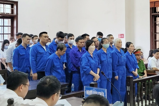 33 bị cáo hầu tòa vụ khai thác lậu hơn 3 triệu tấn than ở Thái Nguyên