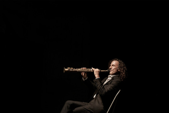 Huyền thoại Kenny G nói tiếng Việt và háo hức mong chờ đến Hà Nội