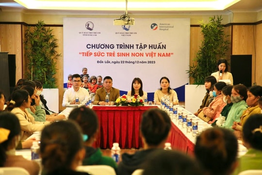 Tiếp sức trẻ sinh non Việt Nam tại Đắk Lắk
