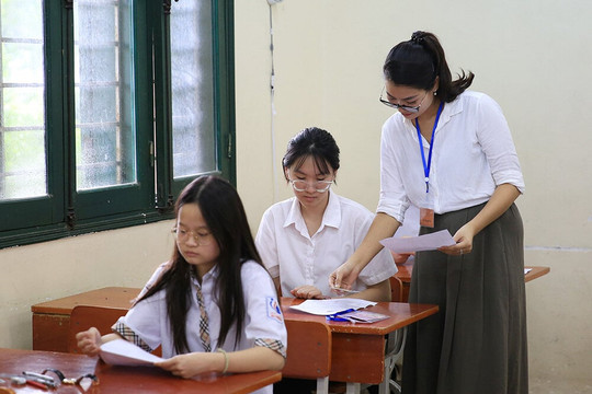 Bảng lương mới của giáo viên và nhiều chính sách hiệu lực từ tháng 1/2024