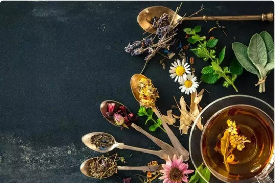 Các loại gia vị có sẵn trong bếp giúp khắc phục tình trạng nghẹt mũi, cảm lạnh