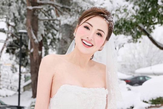 Hoa hậu Diễm Hương bí mật kết hôn lần 3, chồng cũ viết thư tay chúc mừng