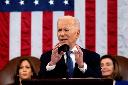 Ông Biden tuyên bố áp hơn 500 lệnh trừng phạt mới với Nga