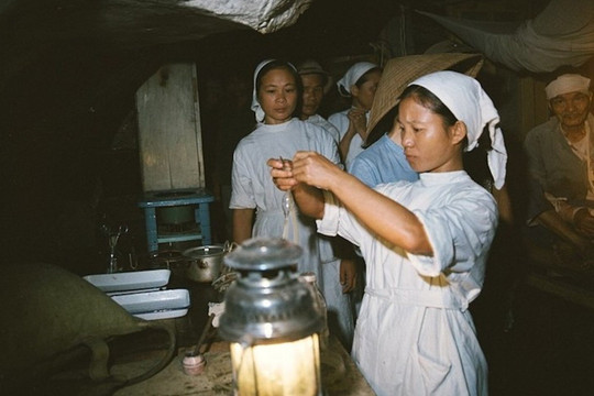 Những bức ảnh lịch sử của ngành y Việt Nam