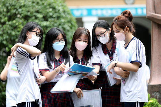 Nhiều trường đại học lớn xét học bạ THPT, tăng hàng trăm chỉ tiêu