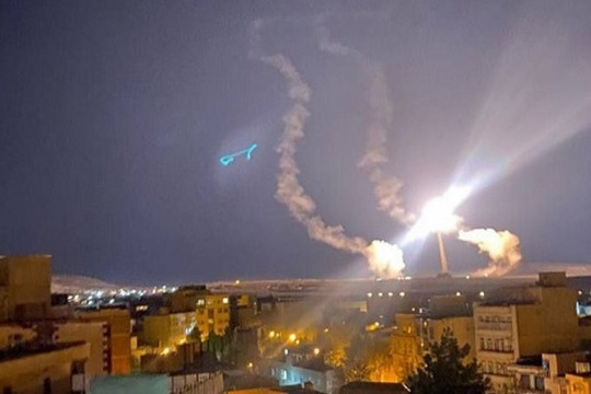 Dư luận quốc tế tiêp tục kêu gọi hành động kiềm chế từ Iran và Israel