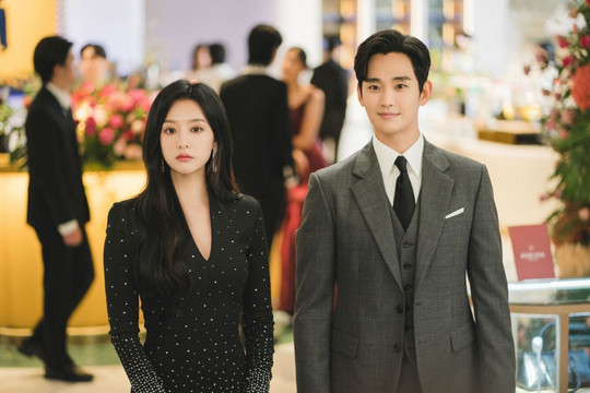 Dàn người tình màn ảnh của Kim Soo Hyun