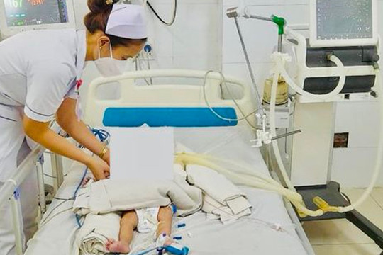 Bé 2 tháng sốc phản vệ, trung tâm tiêm chủng ở Bình Dương bị đề nghị đình chỉ