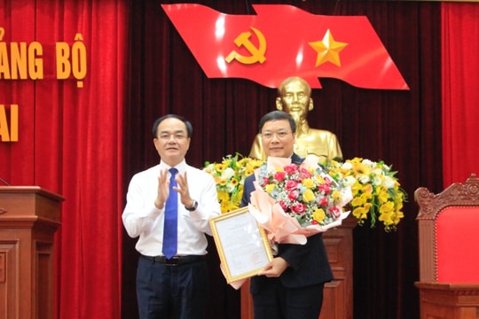 Công bố quyết định bổ nhiệm ông Trương Hải Long trở lại làm Thứ trưởng Bộ Nội vụ
