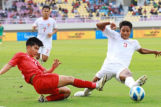 U16 Việt Nam thảm bại 0-5 trước U16 Indonesia