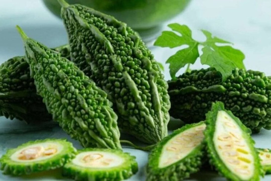 Vị đắng của mướp đắng nằm ở đâu?