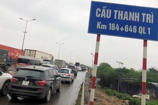 Hàng chục cây cầu tại Hà Nội xuống cấp, mất an toàn