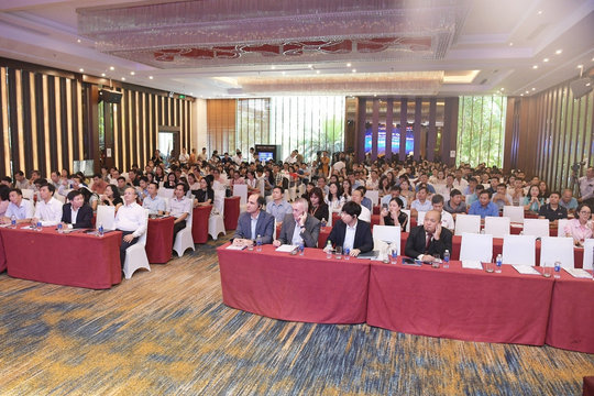 "Chuyển đổi số không thể một sớm một chiều, nhưng là tương lai của phát thanh"
