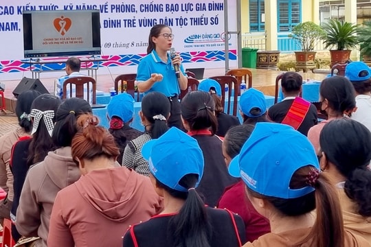 Tăng cường tuyên truyền phòng chống bạo lực gia đình trong vùng dân tộc thiểu số