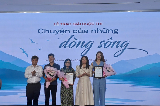 Trao giải cuộc thi "Chuyện của những dòng sông"
