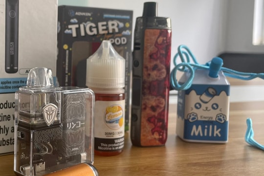 Gần 14% học sinh từng sử dụng thuốc lá điện tử