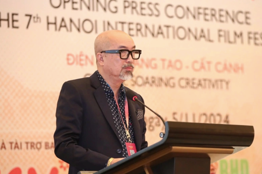 Ngoài ngân sách, lý do gì khiến LHP Quốc tế Hà Nội khó mời sao quốc tế?