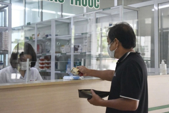 Để được thanh toán chi phí thuốc trực tiếp, bệnh nhân BHYT liệu có gặp phiền hà?