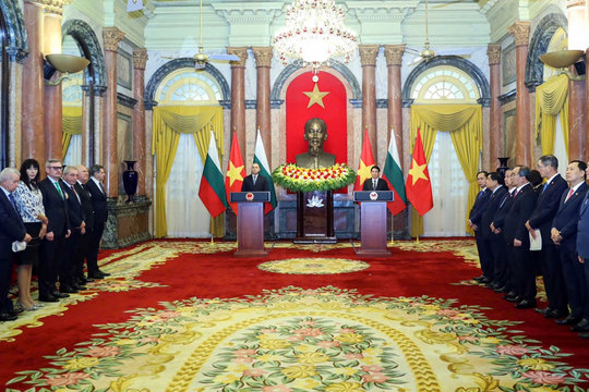 Chủ tịch nước Lương Cường và Tổng thống Tổng thống Bulgaria gặp gỡ báo chí