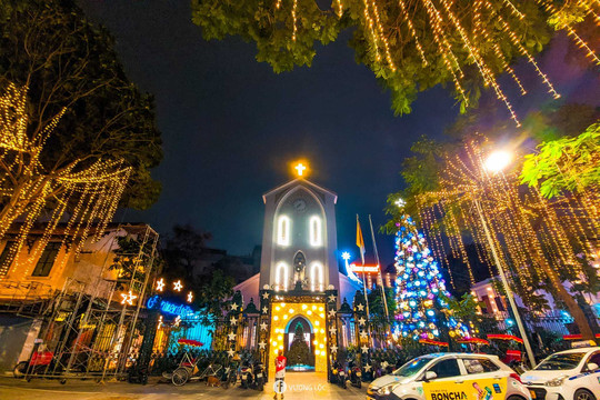 Địa điểm vui chơi Noel ở Hà Nội