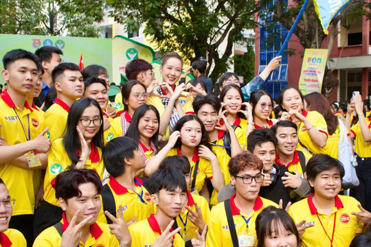 Hoa hậu Bảo Ngọc, Ngọc Châu, ca sĩ Phương Mỹ Chi tham gia Xuân tình nguyện