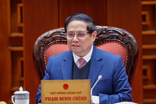 Thủ tướng chủ trì cuộc họp rà soát, sắp xếp tổ chức bộ máy của Bộ Quốc phòng, Bộ Công an