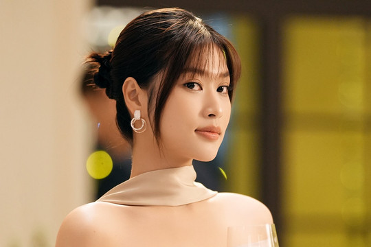 Hoa hậu Đoàn Thiên Ân mong được khán giả nhìn nhận là một diễn viên