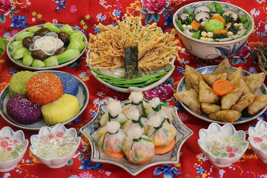 Có nên cúng rằm tháng Giêng trước một vài ngày?
