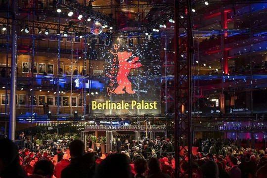 Dàn phim tranh giải Gấu vàng ở Liên hoan phim Berlin 75